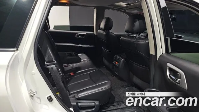 Nissan Pathfinder — фото 26