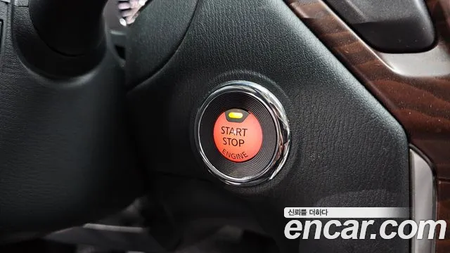 Nissan Pathfinder — фото 32