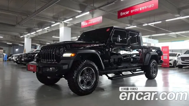 Jeep Gladiator — фото 1