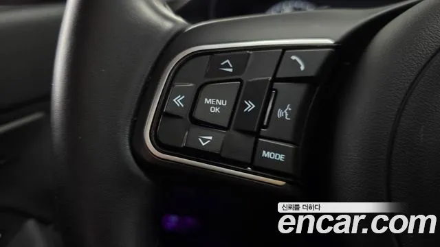 Jaguar E-PACE — фото 17