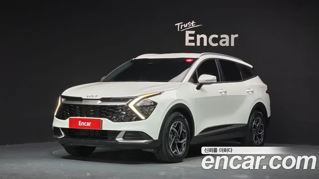 Kia Sportage — фото 1