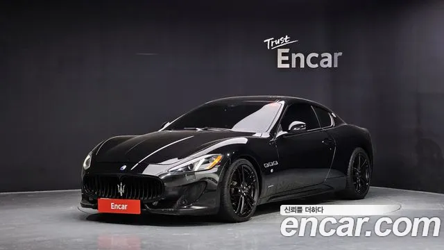 Maserati GranTurismo — фото 1