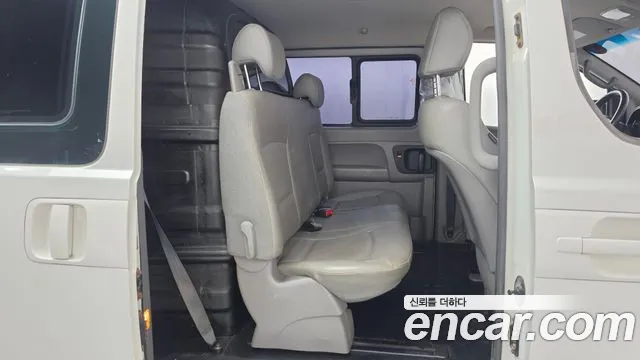 Hyundai Starex — фото 12