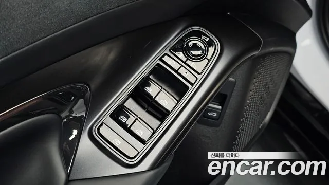 BYD Seal — фото 31