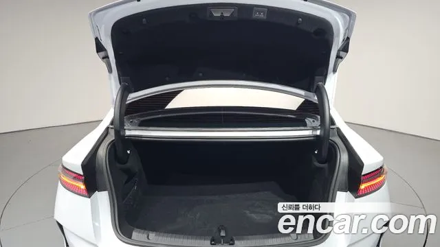 BYD Seal — фото 34
