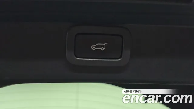 Jaguar I-PACE — фото 19