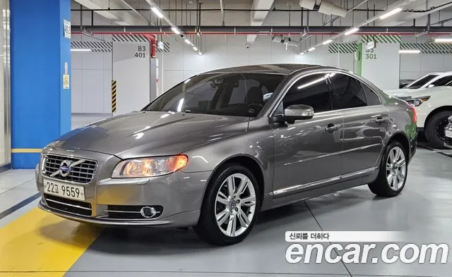 Volvo S80