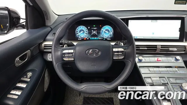 Hyundai Nexo — фото 13