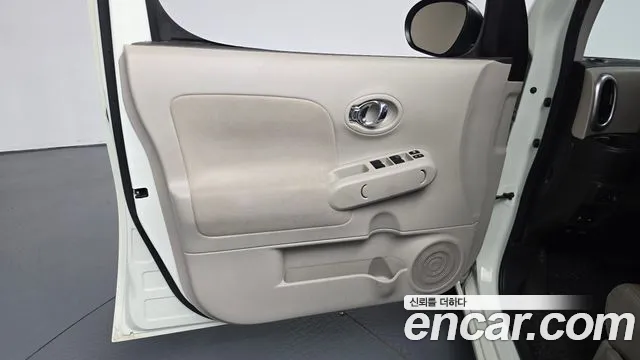 Nissan Cube — фото 24