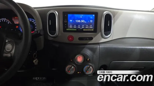 Nissan Cube — фото 13