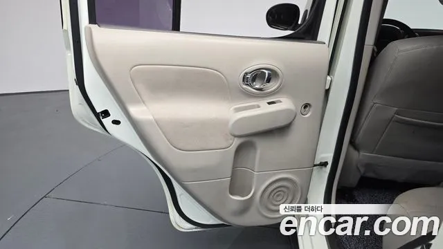 Nissan Cube — фото 25