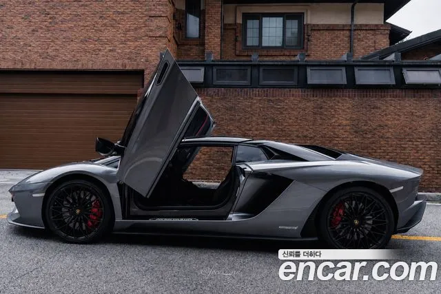 Lamborghini Aventador — фото 3