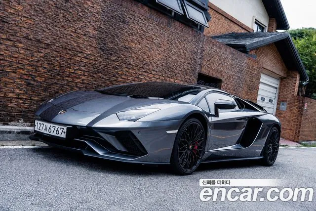 Lamborghini Aventador — фото 6