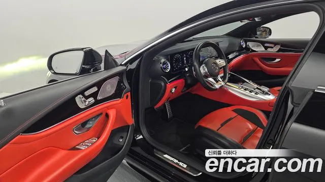 Mercedes-Benz AMG GT — фото 10
