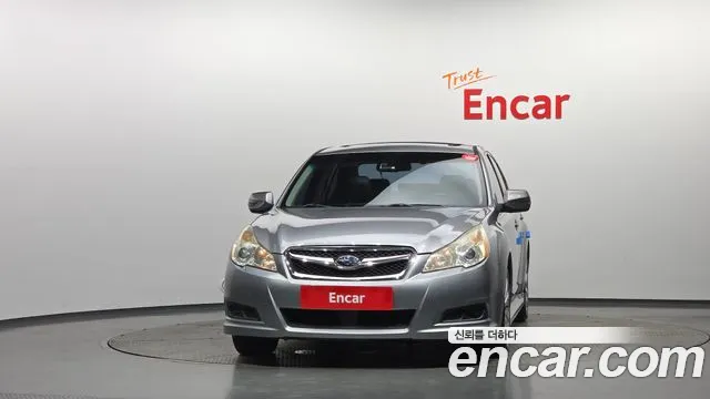 Subaru Legacy — фото 3