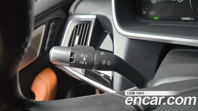 Jaguar I-PACE — фото 28