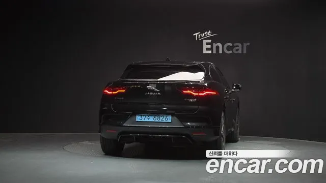 Jaguar I-PACE — фото 4