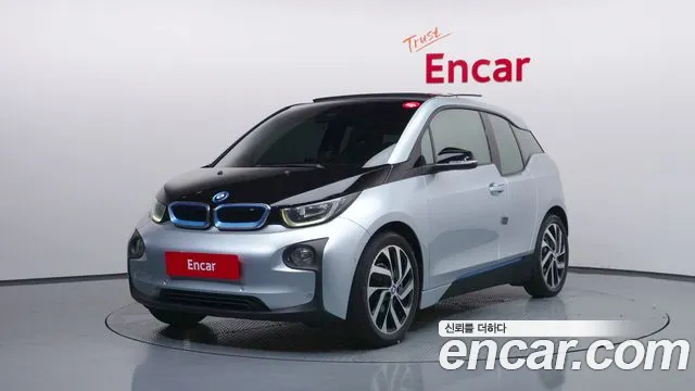 BMW i3 — фото 1