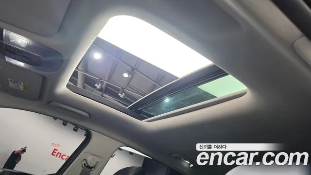 Hyundai Nexo — фото 18