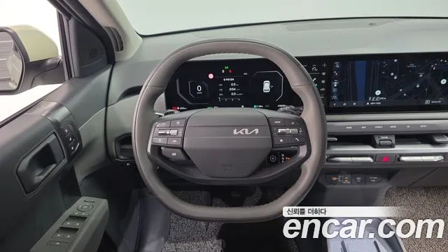 Kia EV3 — фото 13