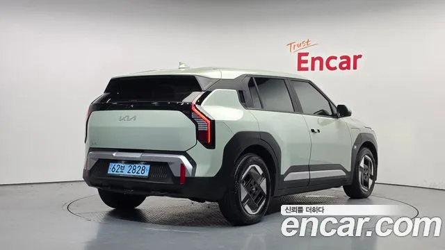 Kia EV3 — фото 2