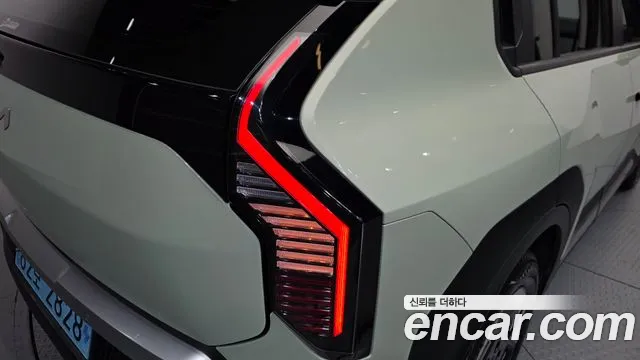 Kia EV3 — фото 23