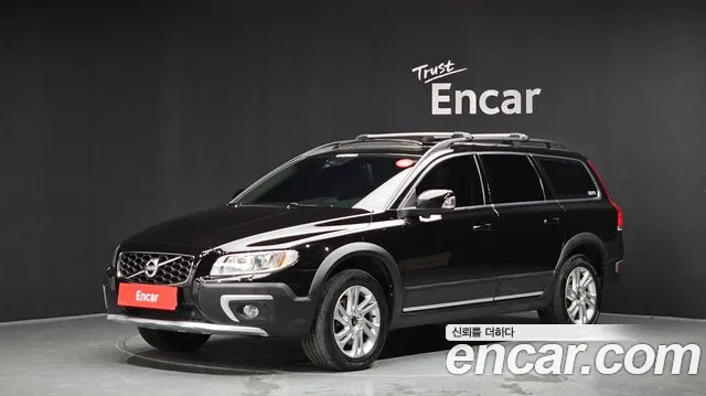 Volvo XC70 — фото 1