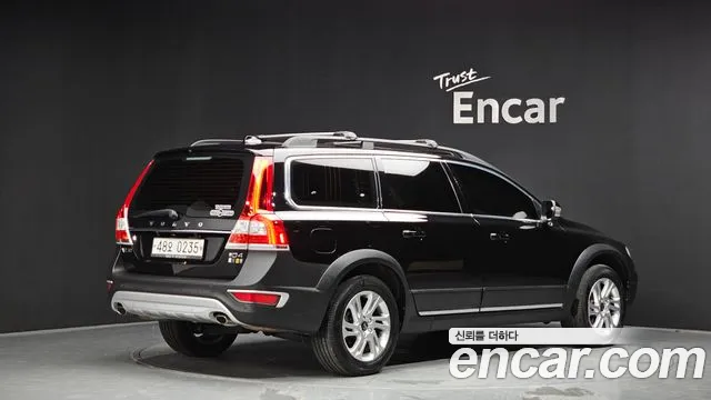 Volvo XC70 — фото 2