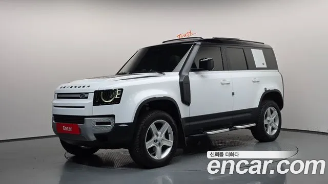Land Rover Defender — фото 1