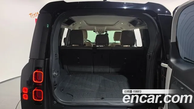 Land Rover Defender — фото 19
