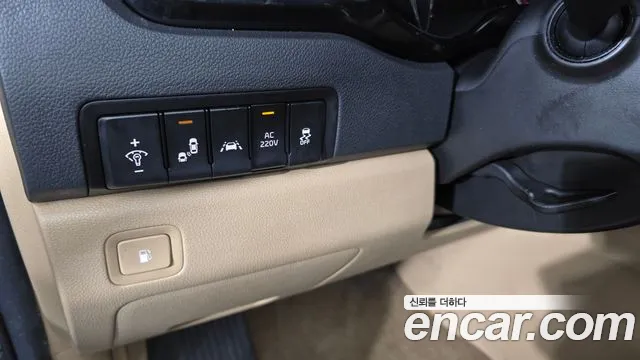 Kia Carnival — фото 20