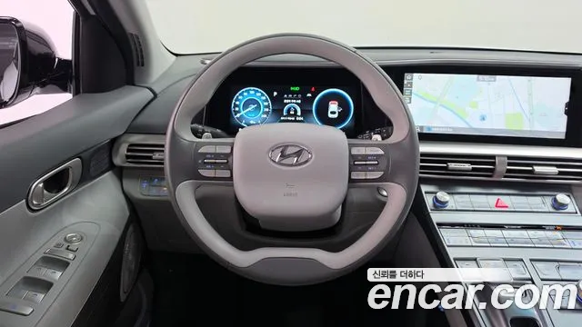 Hyundai Nexo — фото 13