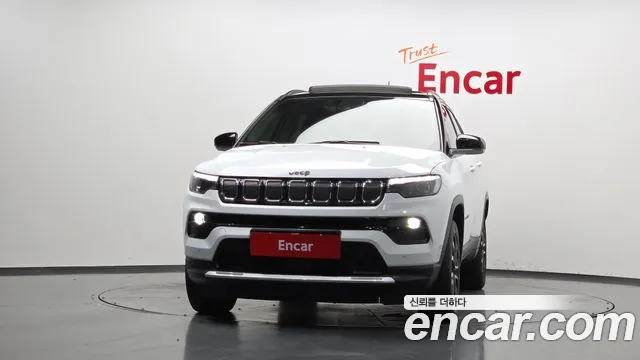 Jeep Compass — фото 3