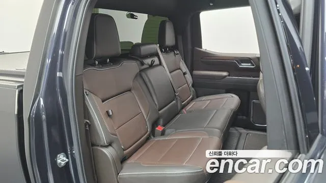 GMC Sierra — фото 11