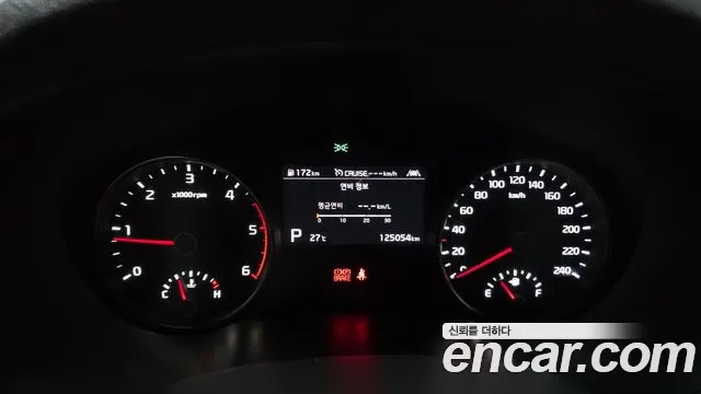 Kia Sportage — фото 8
