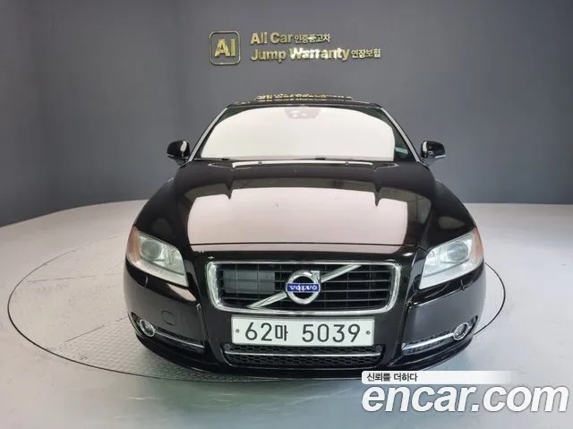 Volvo S80 — фото 1