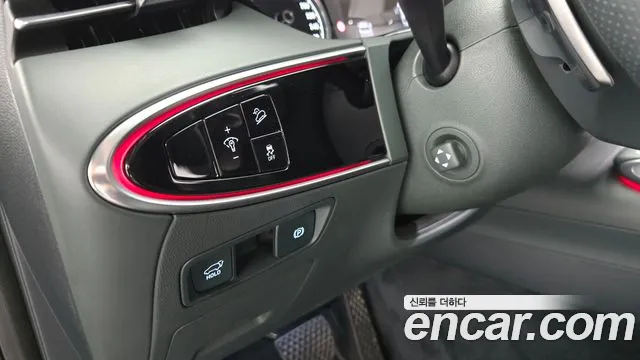 Genesis GV70 — фото 17