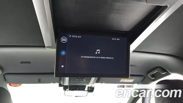 Toyota Alphard — фото 34