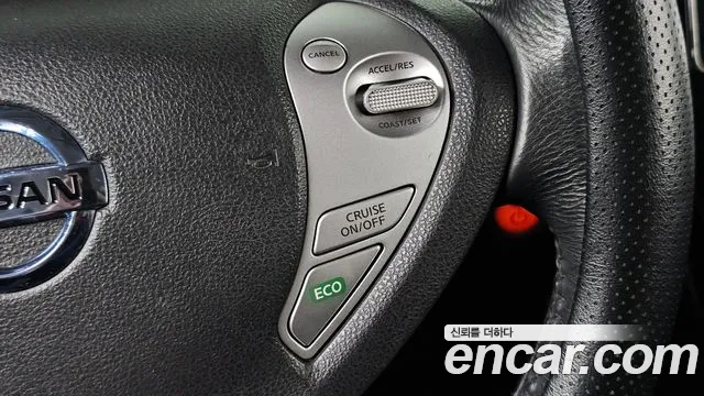 Nissan Leaf — фото 18