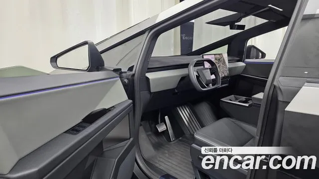 Tesla Cybertruck — фото 10