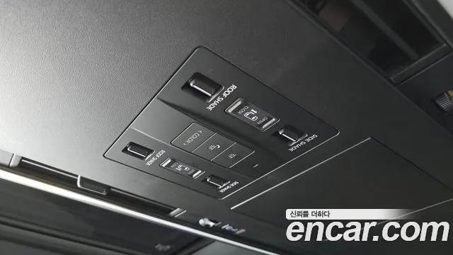 Toyota Alphard — фото 33