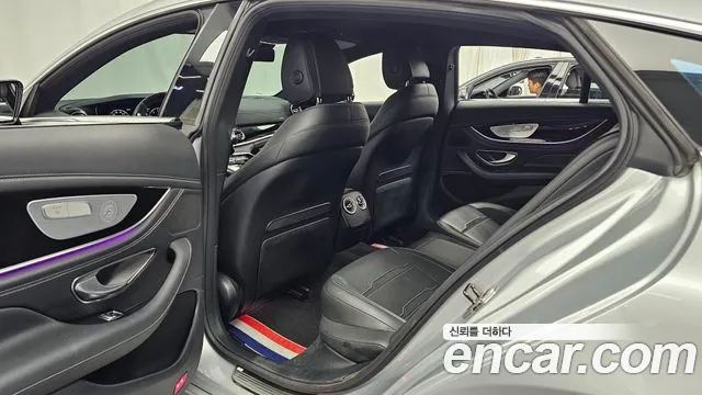 Mercedes-Benz AMG GT — фото 12