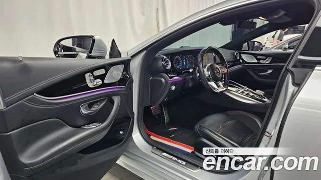 Mercedes-Benz AMG GT — фото 10