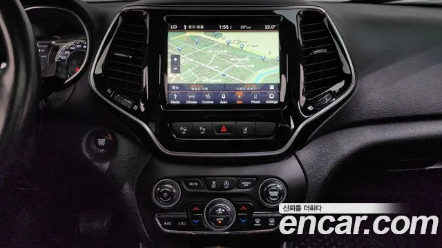 Jeep Cherokee — фото 13