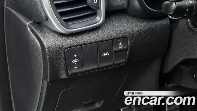 Kia Sportage — фото 14
