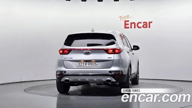 Kia Sportage — фото 4