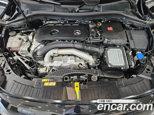Mercedes-Benz A-Class — фото 6