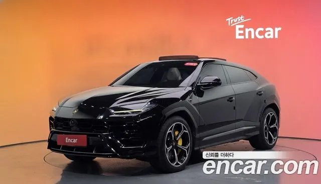 Lamborghini Urus — фото 20