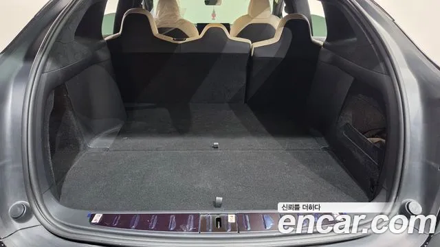 Tesla Model X — фото 18