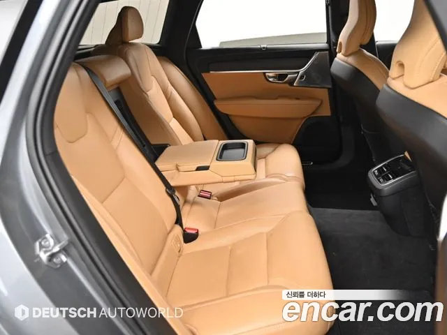 Volvo V90 — фото 12